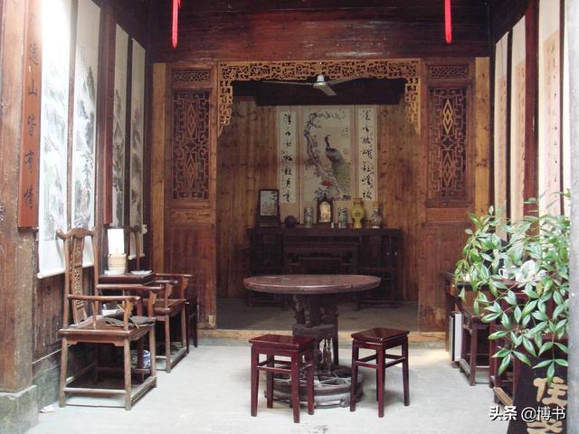 阖家是什么意思
:合家与阖家的区别是什么？