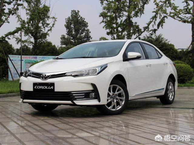 家用型轿车
:本人23男，有什么家用轿车推荐？落地不超过15万，自动挡，（外观，舒适性，空间)？