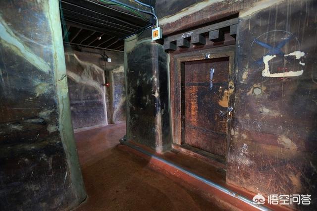 布达拉宫在哪
:西藏布达拉宫是怎样建成的？
