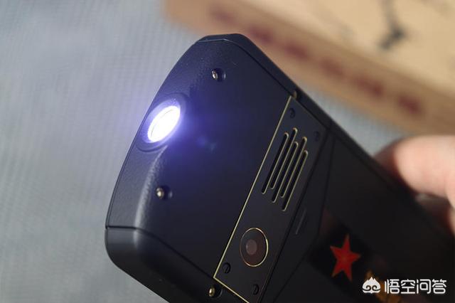 老人手机推荐
:老人手机什么品牌好？