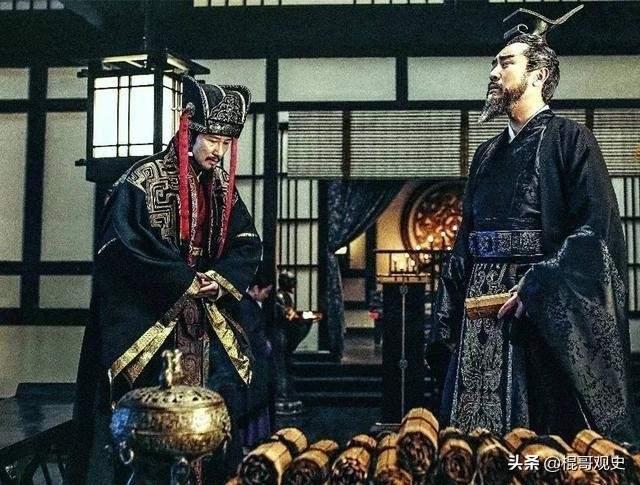 上将是什么级别
:古代什么级别的武官称的上是将军，相当于现在军队的什么级别？