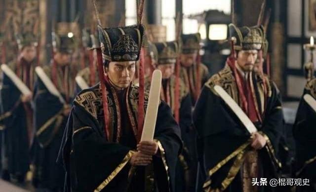 上将是什么级别
:古代什么级别的武官称的上是将军，相当于现在军队的什么级别？