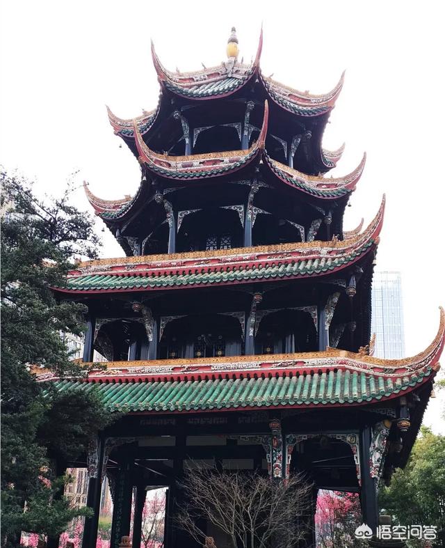 成都哪里好玩
:成都有哪些好玩的地方？