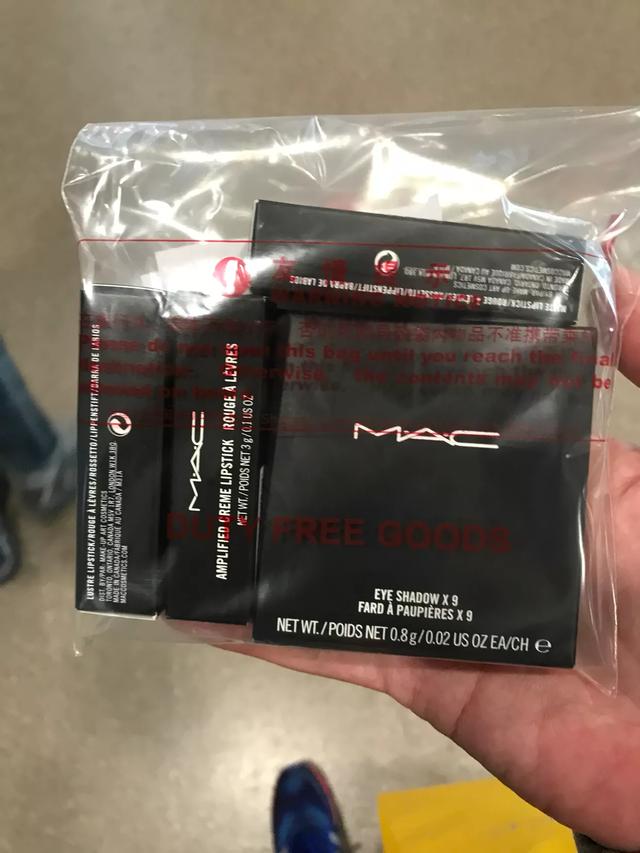 洋码头有假货吗
:代购靠谱吗？