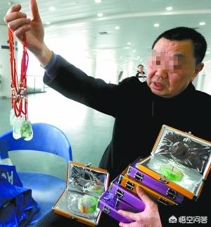 10元饰品店
:一些街上卖的10元手镯都是从哪来的？