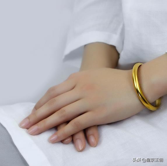 黄金什么牌子最好
:买什么牌子的黄金好一点？