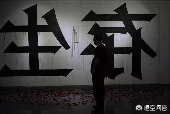 运营模式怎么写
:运营公众号真的好难，不会写文章，不花钱怎么做？