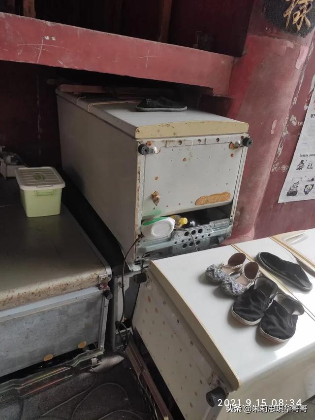 手机怎么挣钱
:怎样才能用手机做些副业挣钱？