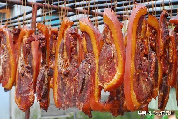 腊肉煮多久能熟
:腊肉煮多久能熟？