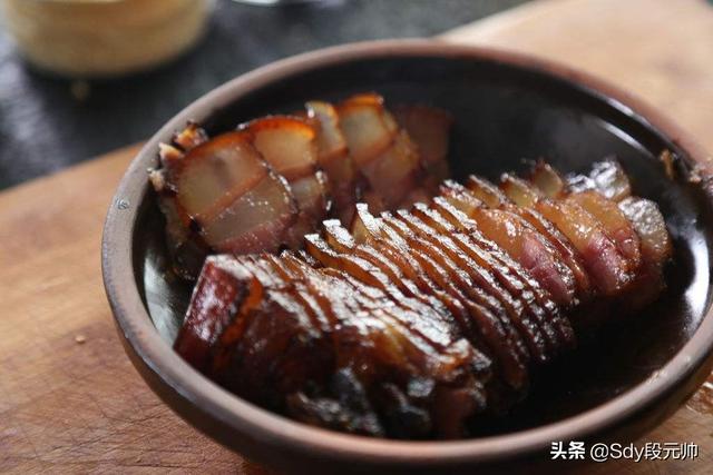 腊肉煮多久能熟
:腊肉煮多久能熟？