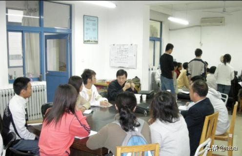 活动策划怎么写
:如何写一份社团活动策划案？
