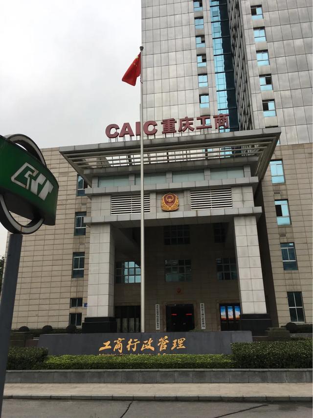 白话文是什么
:中国舍弃文言文采用白话文的原因是什么？