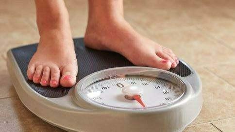 怀孕前三个月食谱
:孕早期吃什么对胎儿最有好？
