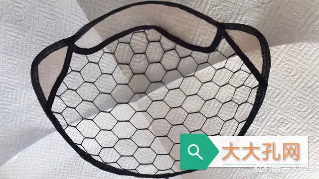 假发片怎么戴
:假发怎么戴？