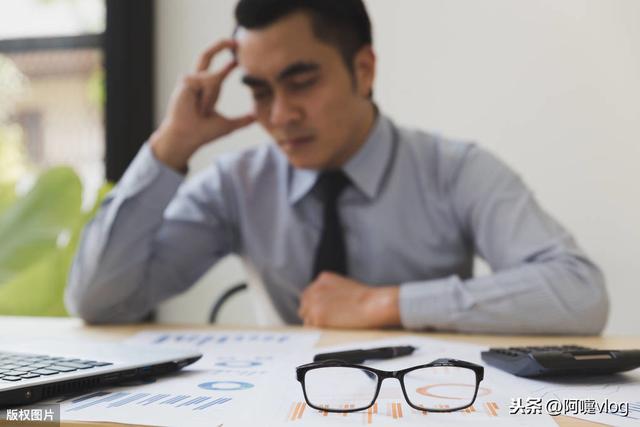 易撰网
:一键同步到多个自媒体平台的利弊？易撰有人用么