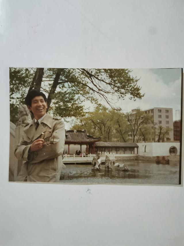 知乎赚钱
:知乎上那些发兼职做副业赚钱的文章提到的方法和平台真的靠谱吗？