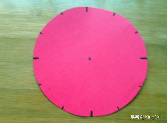 数学模型制作
:怎么做学生数学教具，手工制作―钟表？