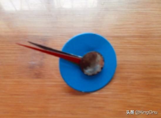 数学模型制作
:怎么做学生数学教具，手工制作―钟表？