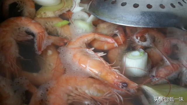 煮虾煮多久
:大虾煮多久合适？要注意什么？
