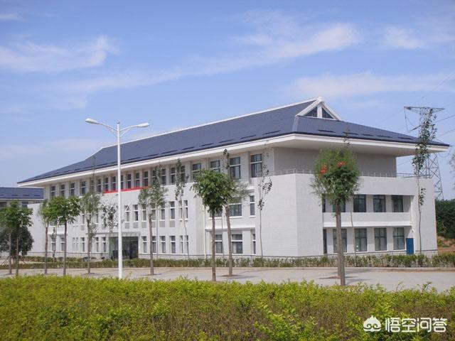 单招什么意思
:单招啥意思？和统招有啥区别？如何选择院校？