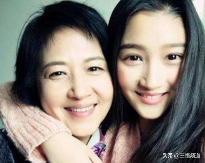 关晓彤哪里人
:关晓彤是满族人？她跟瓜尔佳氏有什么关系？