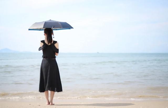 儒弱的意思
:生活中的哪些事，可以看透一个人是真的懦弱呢？