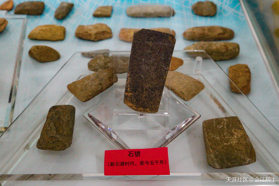 琼e
:走读鲜为人知的琼南历史文化民间博物馆