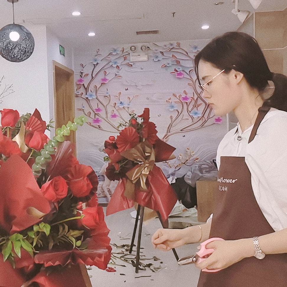 花艺培训课(花艺培训课件)