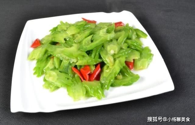 苦瓜怎么炒好吃又不苦(苦瓜怎么炒好吃又简单)