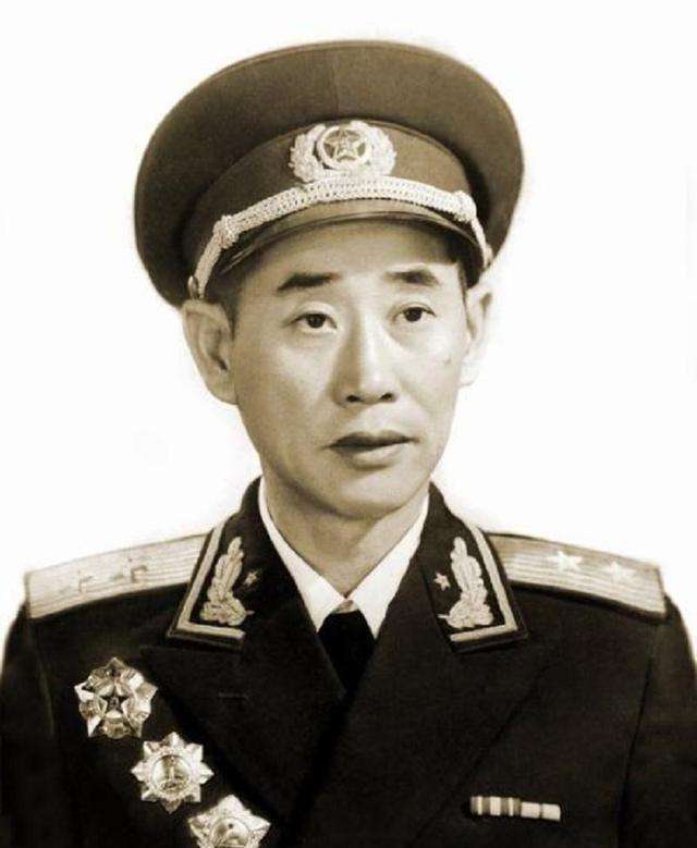 军长是什么级别(师长是什么级别)