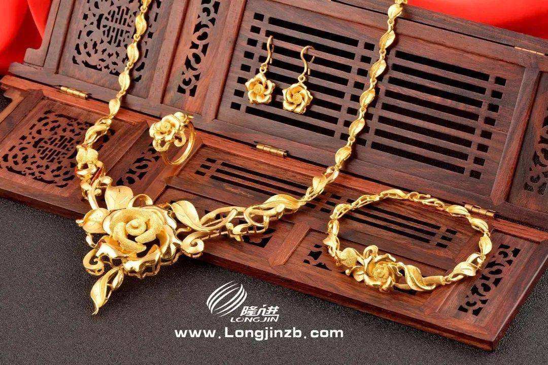 足金好还是黄金好(足金和黄金哪个好?)