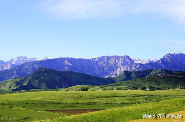 贺娇龙视频
:去新疆自驾旅游多少天合适，怎样不绕路看遍新疆美景？