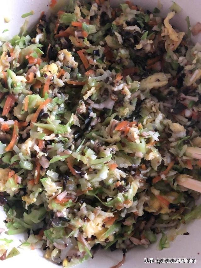 四喜饺
:怎么做好蒸饺？