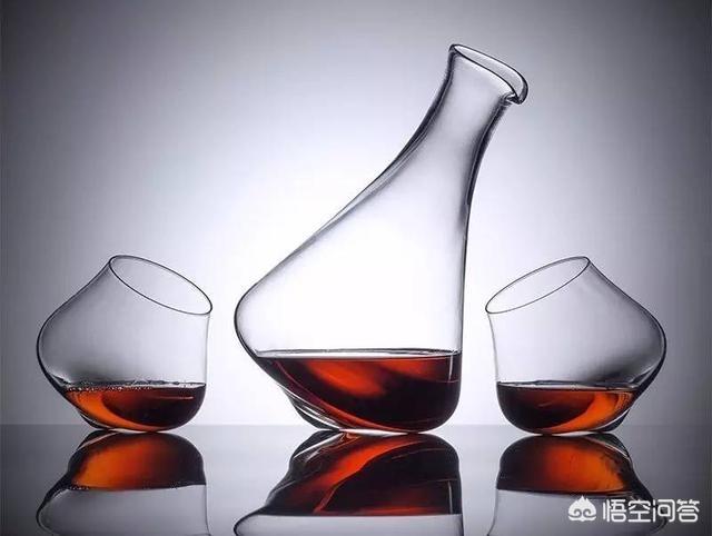 最简单的醒酒方法
:喝酒醉了，用什么方法能最快的醒酒？