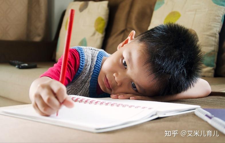 小孩不写作业怎么办